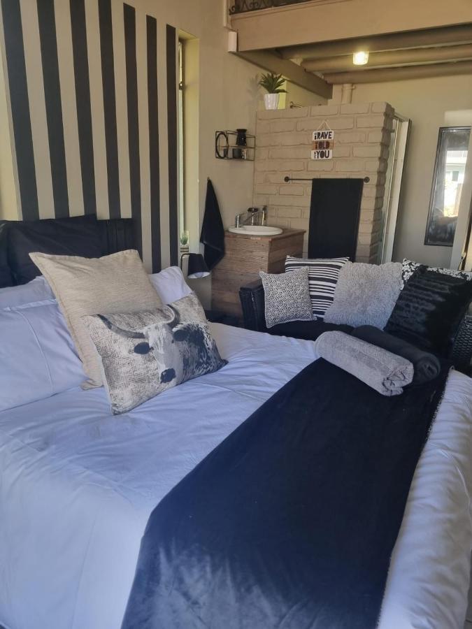 Angel 8 Airbnb Apartment 2 Robertson Luaran gambar