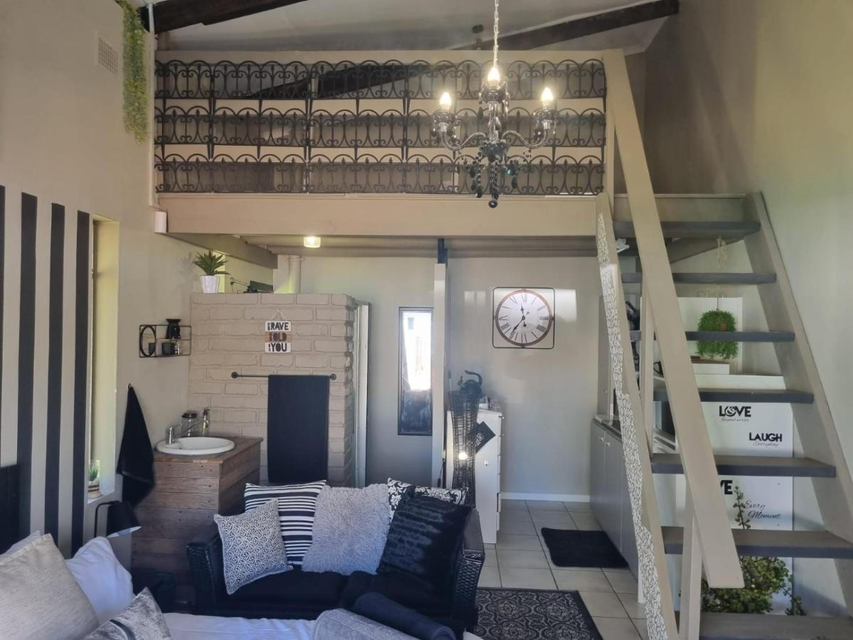 Angel 8 Airbnb Apartment 2 Robertson Luaran gambar