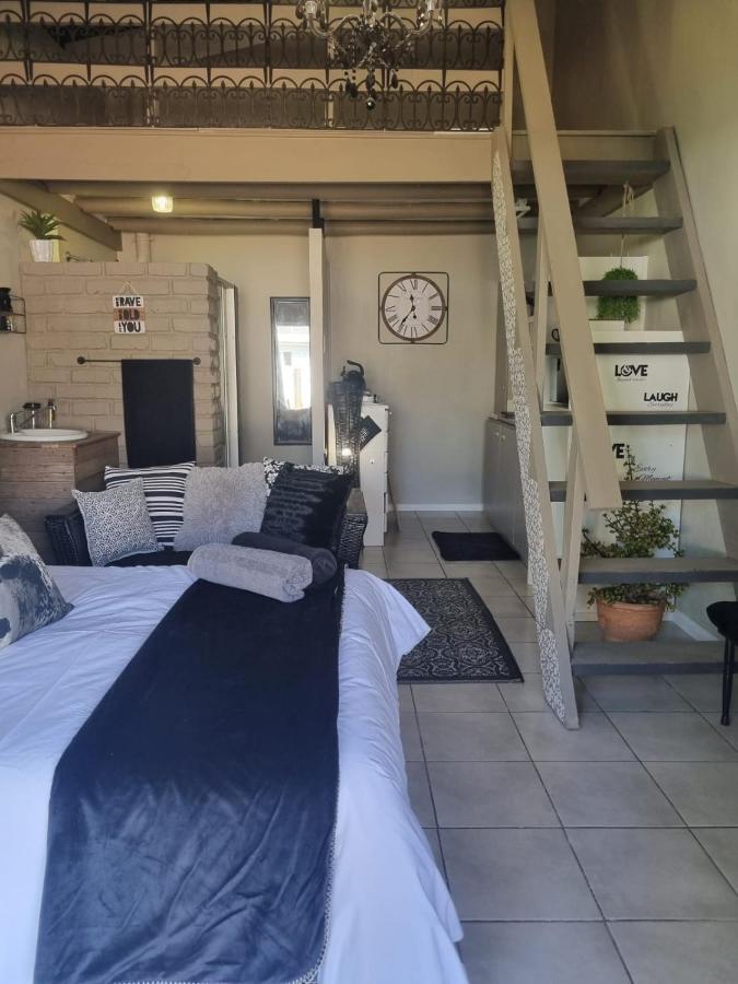 Angel 8 Airbnb Apartment 2 Robertson Luaran gambar
